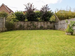 Baldwin Close