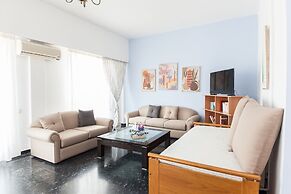 Spacious New apt w View in Agia Varvara