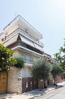 Spacious New apt w View in Agia Varvara