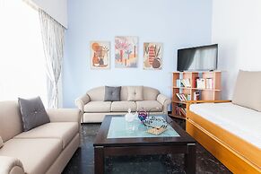 Spacious New apt w View in Agia Varvara