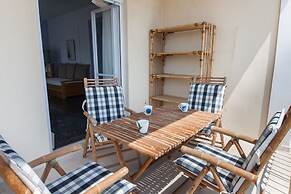 Spacious New apt w View in Agia Varvara