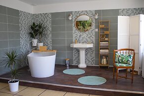Maison et table d'hôtes le Camélia Blanc