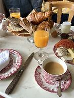 Maison et table d'hôtes le Camélia Blanc