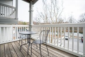 Furnished Apartments near Emory