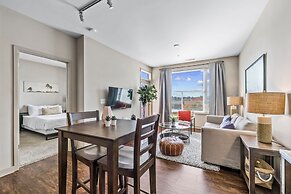 Furnished Apartments in Decatur Square
