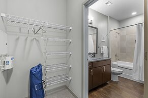 Furnished Apartments in Decatur Square