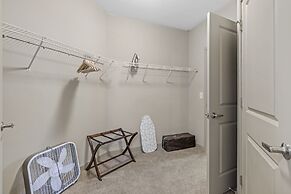 Furnished Apartments in Decatur Square