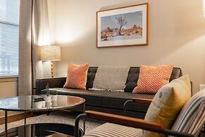 Furnished Apartments in Decatur Square