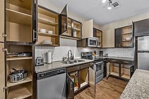 Furnished Apartments in Decatur Square
