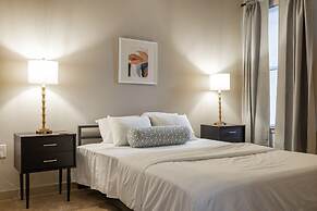 Furnished Apartments in Decatur Square