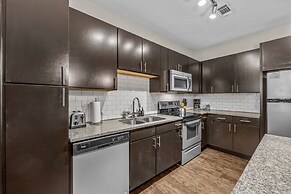 Furnished Apartments in Decatur Square