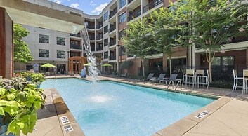 Furnished Apartments in Decatur Square