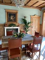 VILLA CHIOVENDA Residenza d'Epoca