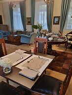 VILLA CHIOVENDA Residenza d'Epoca