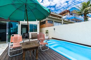 Triplex Pé na Areia - Bombinhas