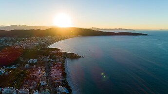 Triplex Pé na Areia - Bombinhas