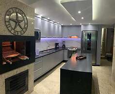 Triplex Pé na Areia - Bombinhas