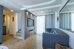 Triplex Pé na Areia - Bombinhas