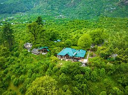 Amã Stays & Trails Ramgarh Heritage Villa , Manali