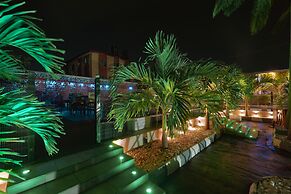 La Regia Airport Hotel