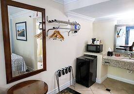 Days Inn By Wyndham College Park Atlanta Airport South