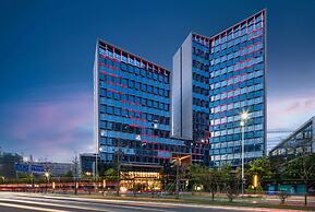 Wyndham Garden Shenzhen Longhua