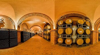 S1823 Apec Mandala Cham Bay