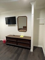 Welcome Inn & Suites