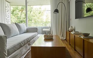 Charming 1 bedroom Apartment II