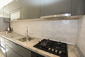 Penthouse with a Sea View