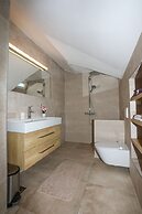 Penthouse with a Sea View