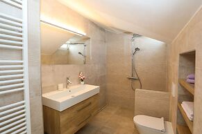 Penthouse with a Sea View