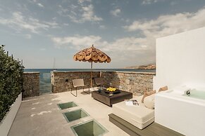 Naxos Rhyton-Adults Only