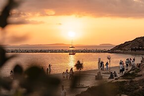 Naxos Rhyton-Adults Only