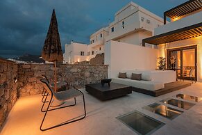 Naxos Rhyton-Adults Only