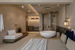 Naxos Rhyton-Adults Only