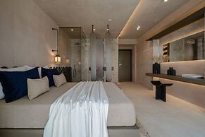 Naxos Rhyton-Adults Only