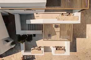 Naxos Rhyton-Adults Only