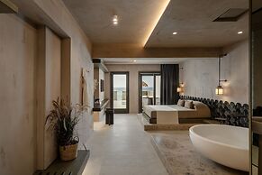 Naxos Rhyton-Adults Only