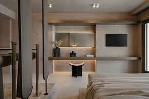 Naxos Rhyton-Adults Only