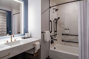 Tempo By Hilton Nashville Downtown