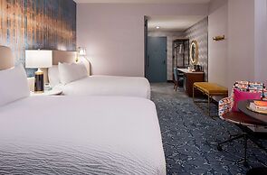 Tempo By Hilton Nashville Downtown