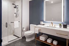 Tempo By Hilton Nashville Downtown