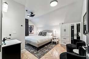 The Inn on Officers Garden