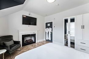 The Inn on Officers Garden