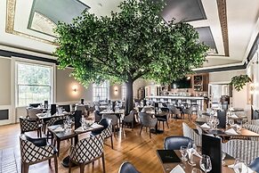 The Inn on Officers Garden