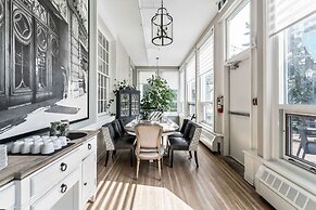 The Inn on Officers Garden