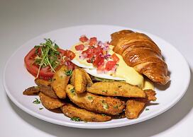 The Inn on Officers Garden