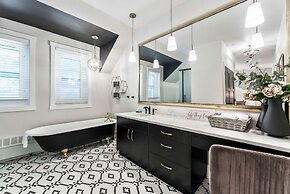 The Inn on Officers Garden