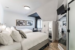 The Inn on Officers Garden